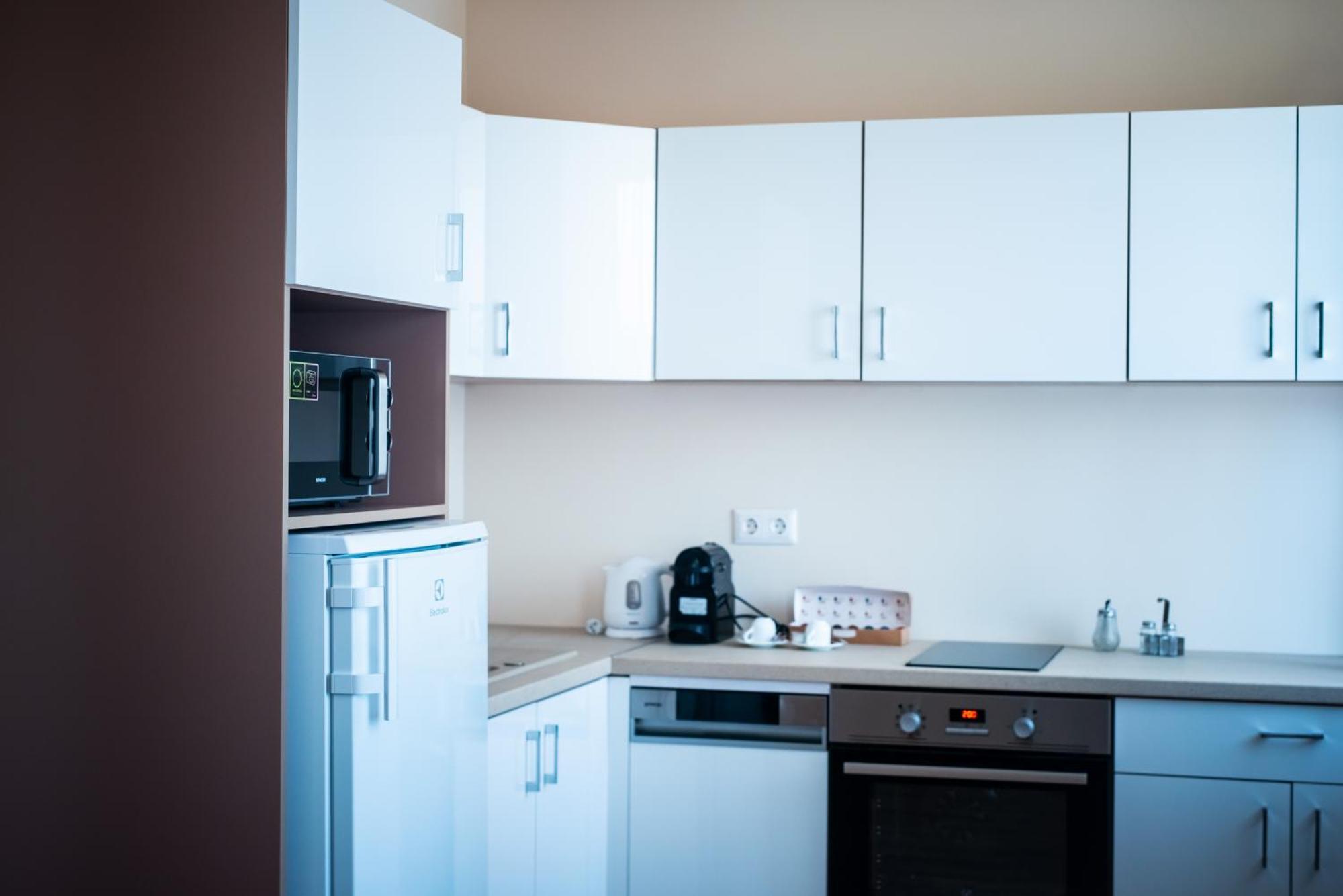 Bed and Breakfast Elixir Panzio Ньирбатор Экстерьер фото